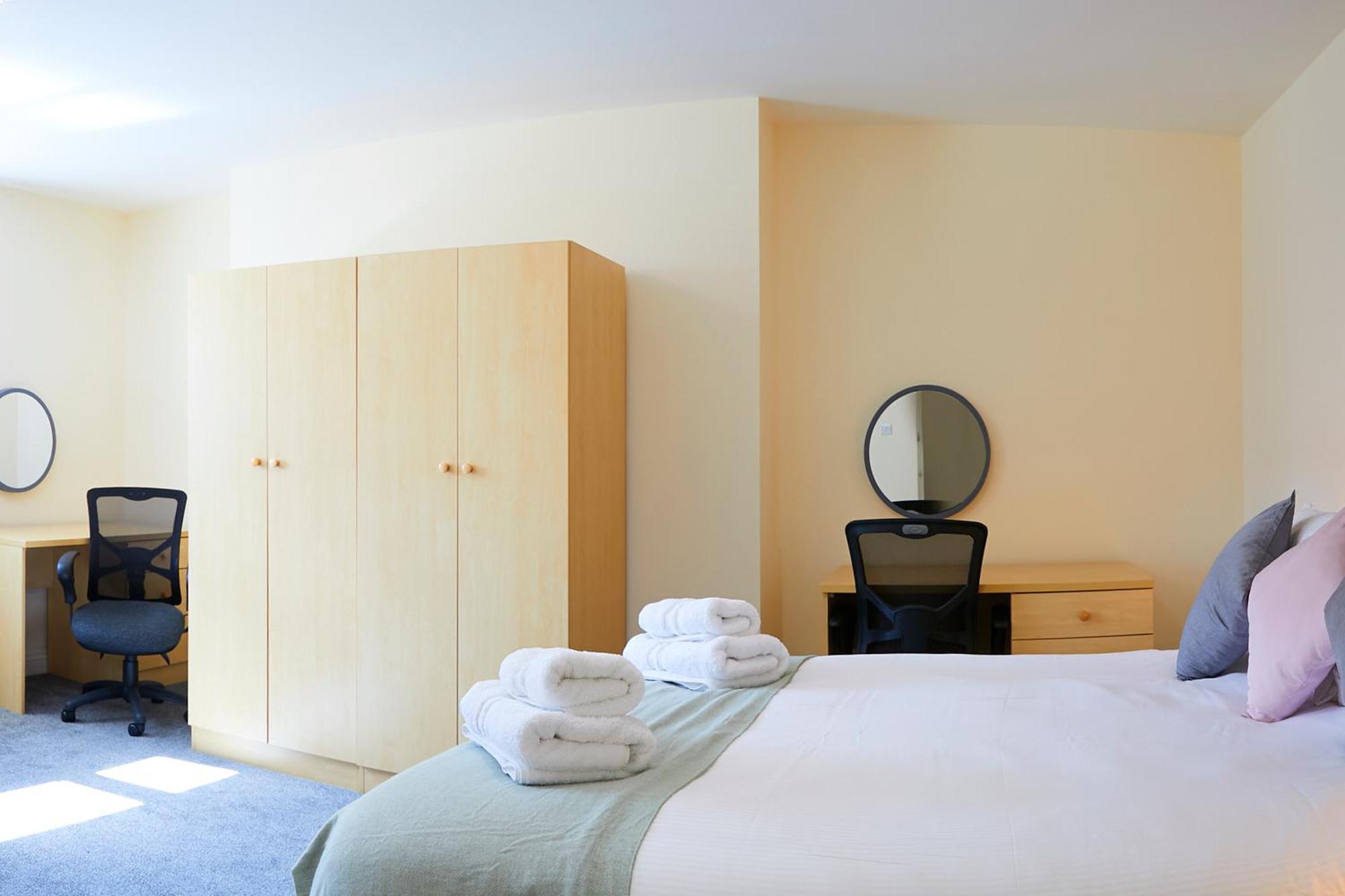 25 Newborough By Stay In Скарборо Экстерьер фото